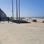 Beachstudio Westende With Sea View شقة ميدل كيرك