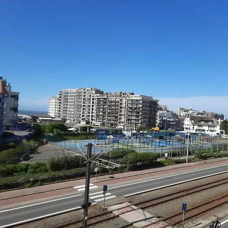 Beachstudio Westende With Sea View *