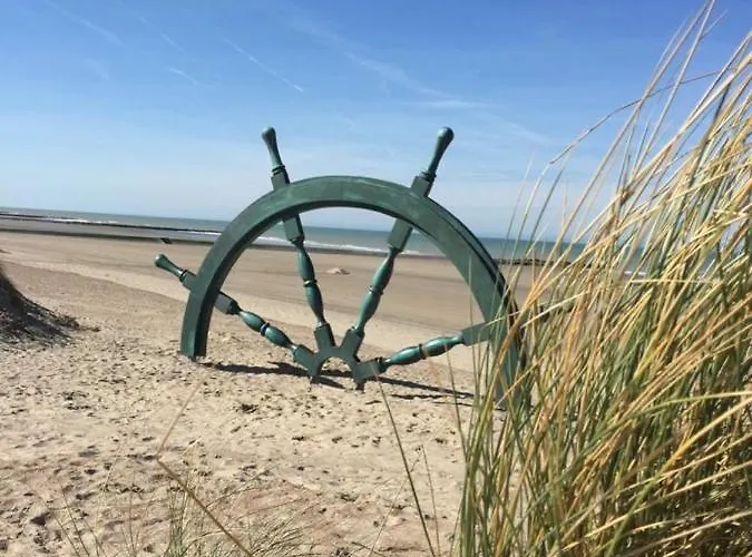 Beachstudio Westende With Sea View