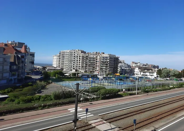 Beachstudio Westende With Sea View *